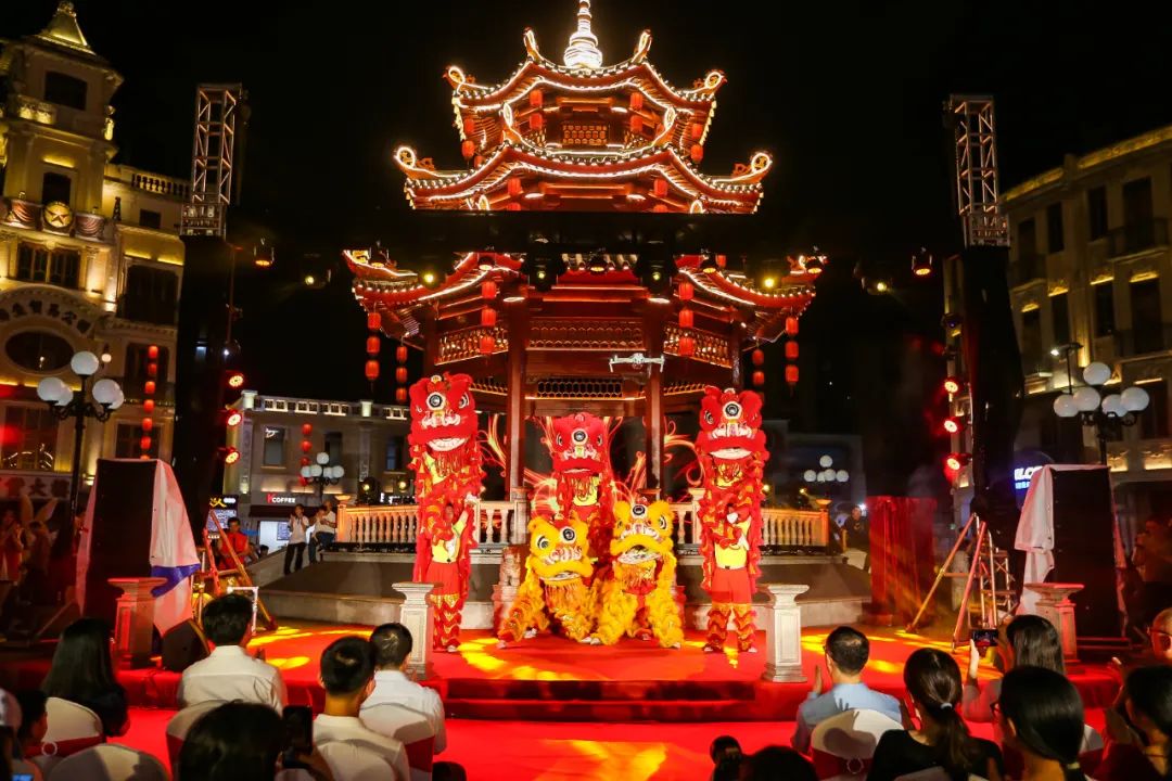 主题教育进社区 奋楫笃行谱新篇 小公园街道和汕头大学文学院举办共建仪式暨文艺汇演活动1.jpg